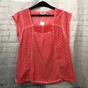 Salmon colored top for work or play